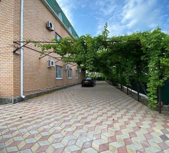 Автобусом к морю из Тулы в Голубицкую гостевой дом НА ЗЕЛЁНОЙ территория