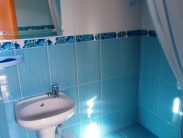 Автобусом к морю из Тулы в Крым Судак гостевой дом ФОРНИКС санузел