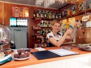 Автобусом к морю из Тулы в Адлер отель УЮТ бар