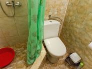 Автобусом к морю из Тулы в Крым Судак гостевой дом ФОРНИКС санузел 1