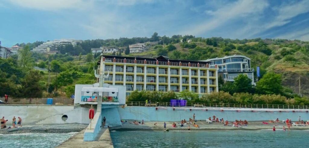 Автобусом к морю из Тулы в Крым Алушта Частная гостиница ЛЕГЕНДА