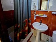 Автобусные туры к морю из Тулы в Крым Феодосию Гостевой дом ЭДЕМ санузел