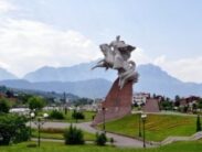 Автобусом из Тулы в Осетию и Балкарию Владикавказ Голубое озеро Крепость Дзивгис