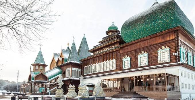 «Царские святки в усадьбе Коломенское» (7 января)